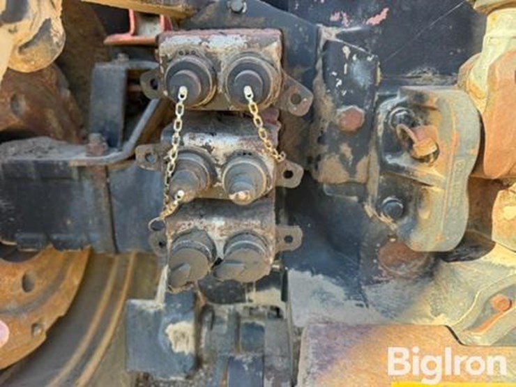 1982-allis-chalmers-8070-image-12