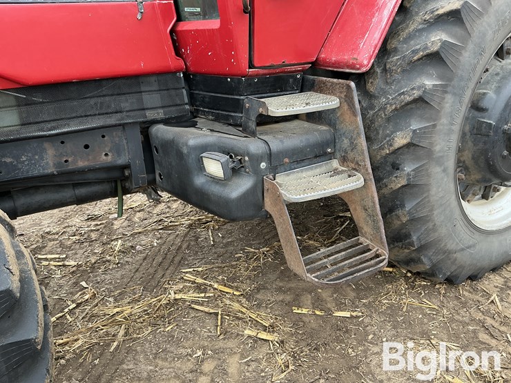 1990-case-ih-7140-image-18
