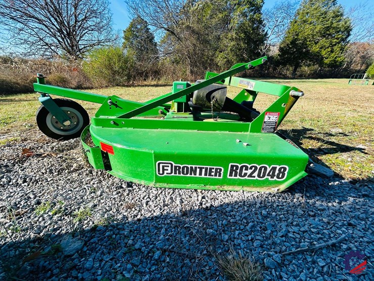 2016-john-deere-1025r-image-122