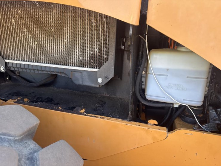 case-621f-xr-image-58