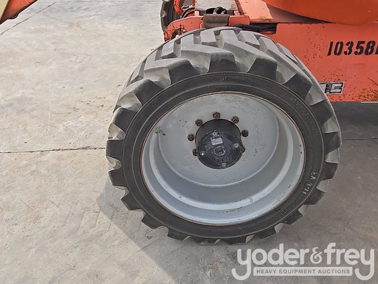 2015-jlg-600aj-image-22