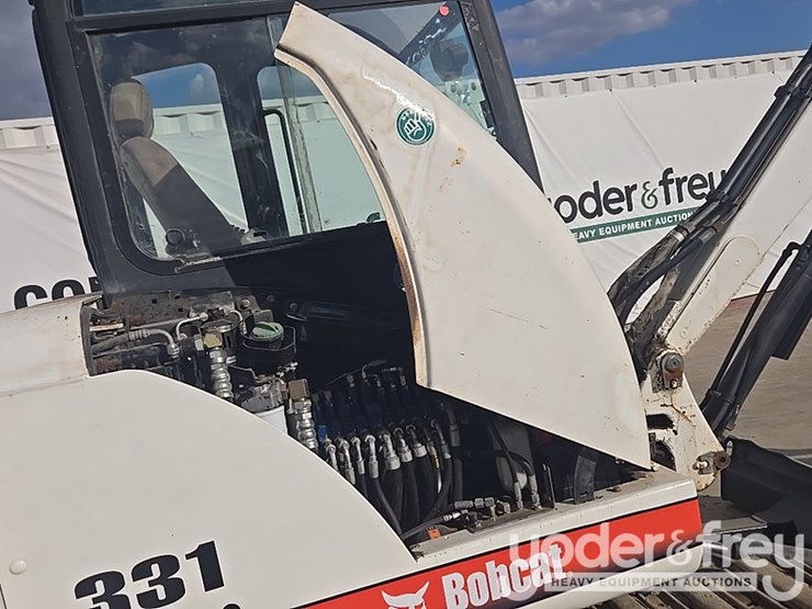 bobcat-331g-image-51
