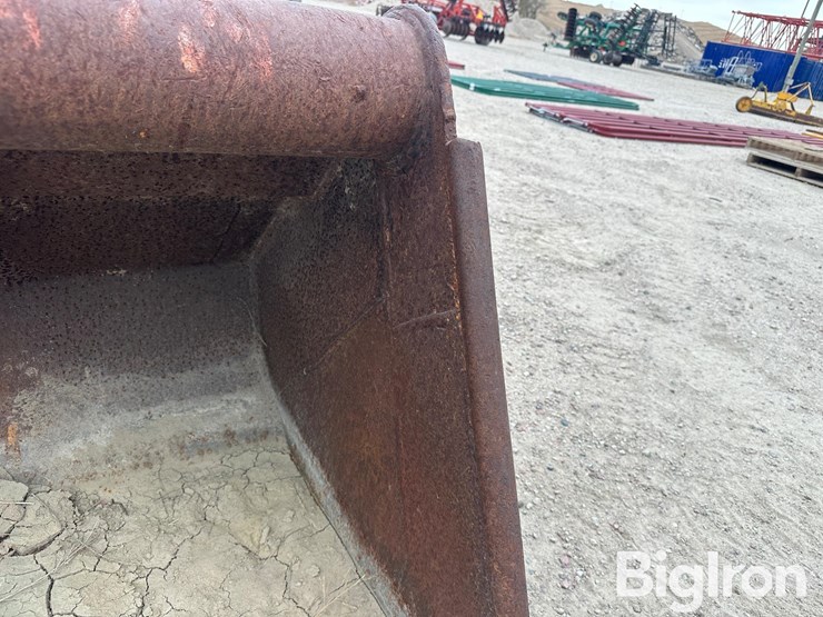 excavator/backhoe-buckets-image-11