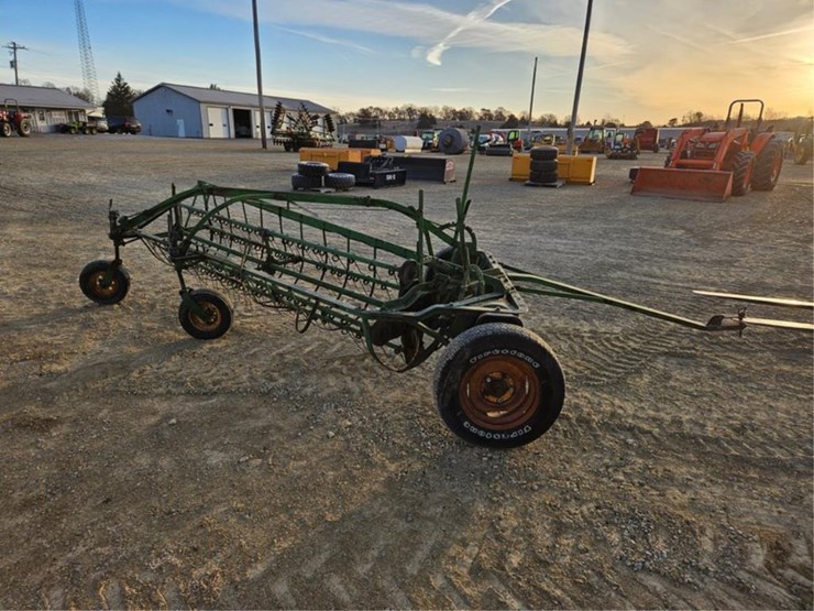 #3421-•-john-deere-pull-hay-rake,-ground-drive-image-6