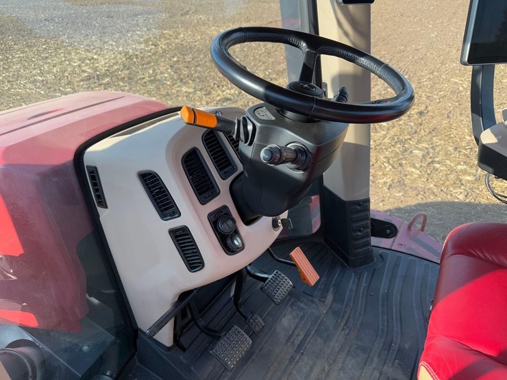 2023-case-ih-540-image-42