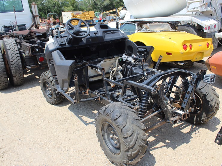 2014-honda-pioneer-700-image-6