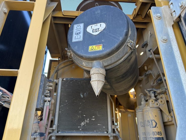 2014-caterpillar-336el-image-58