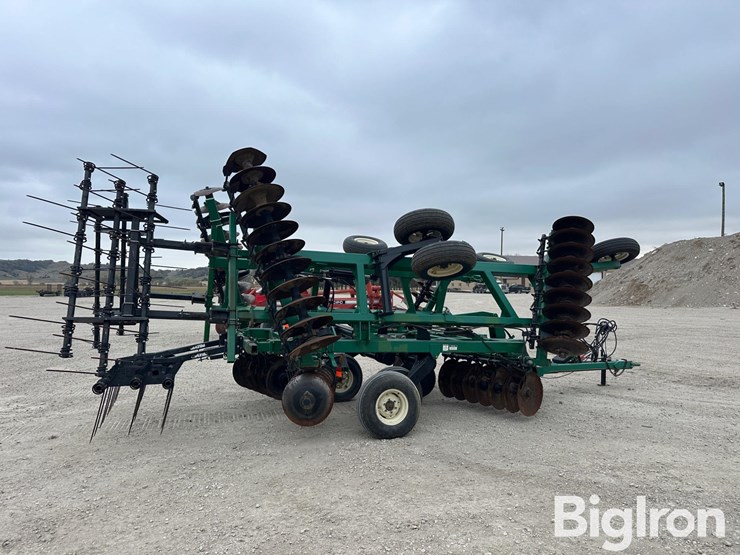 great-plains-3323-tandem-disk-image-8