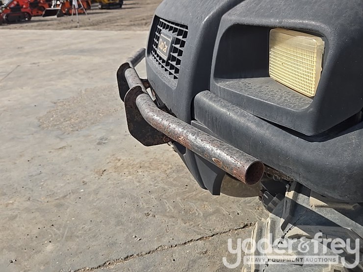 2019-club-car-carryall-1700-image-9