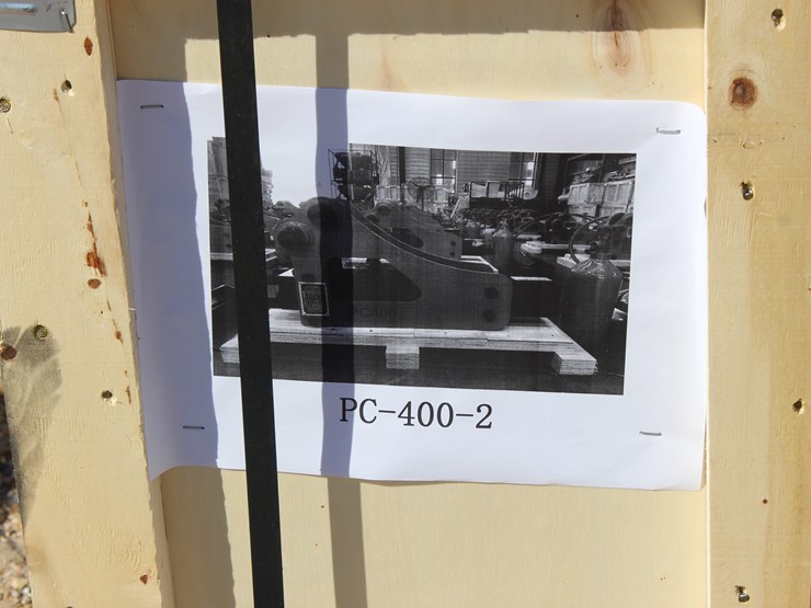 #3496-•-side-type-hydraulic-breaker-image-2