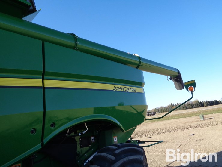 2023-john-deere-s790-image-18