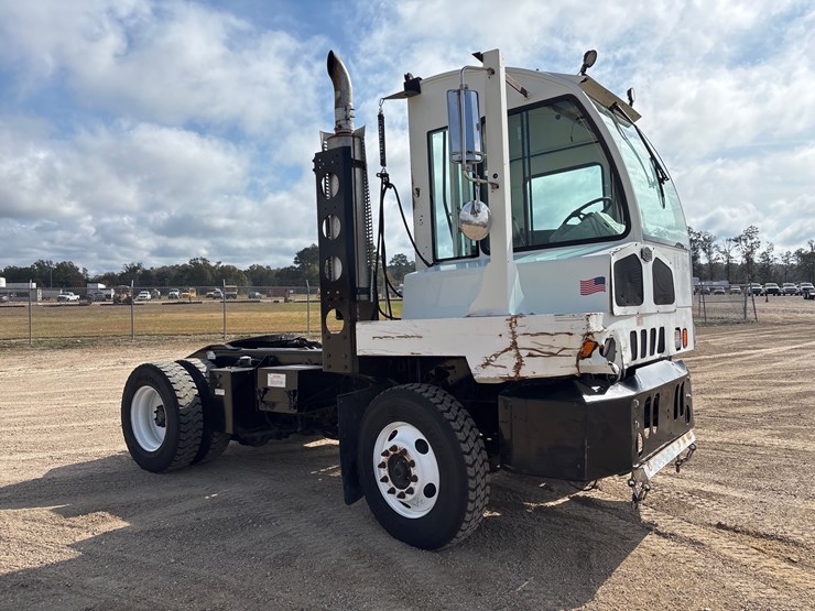 #16204-•-2016-autocar-actt42-image-2