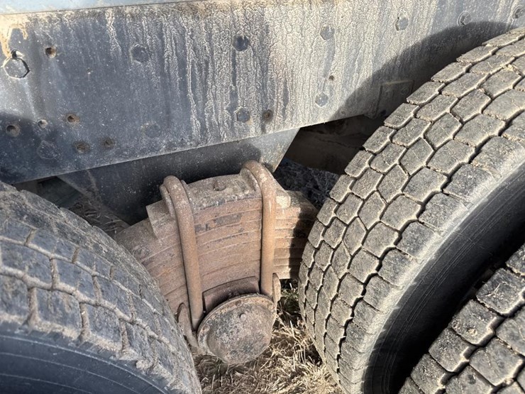 #1463-•-2007-mack-quad-axle-dump-truck-image-36