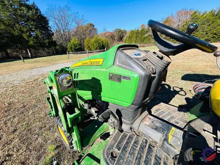 2016-john-deere-1025r-image-42