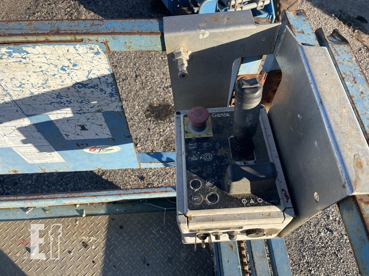 2000-genie-gs3268rt-image-16