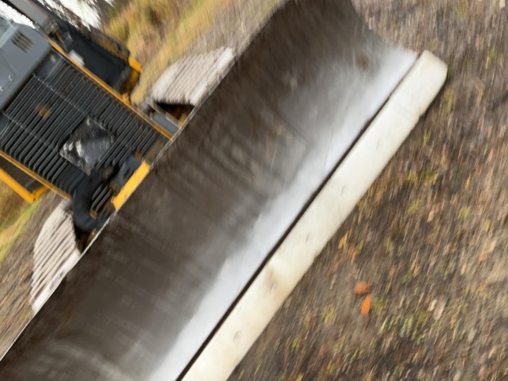 2016-deere-550k-lgp-image-56