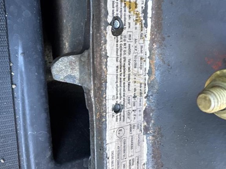 case-621f-xr-image-57