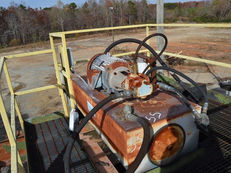 20hp-hydraulic-power-pack-system-controling-over-head-kickers-image-2