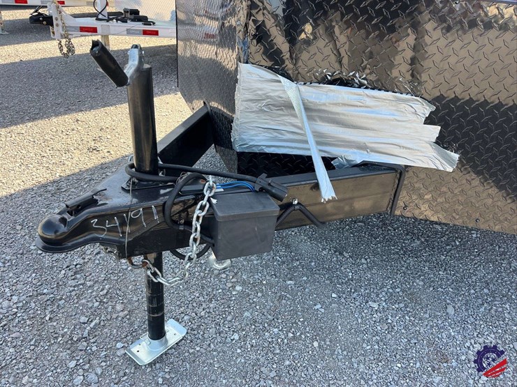 2025-anvil-20’-v-nose-t/a-enclosed-tag-trailer-image-10