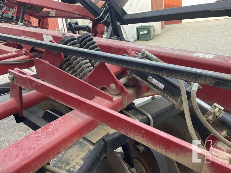 2015-case-ih-ecolo-tiger-875-image-21