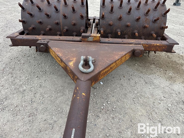 pull-type-double-drum-sheepsfoot-compactor-image-13