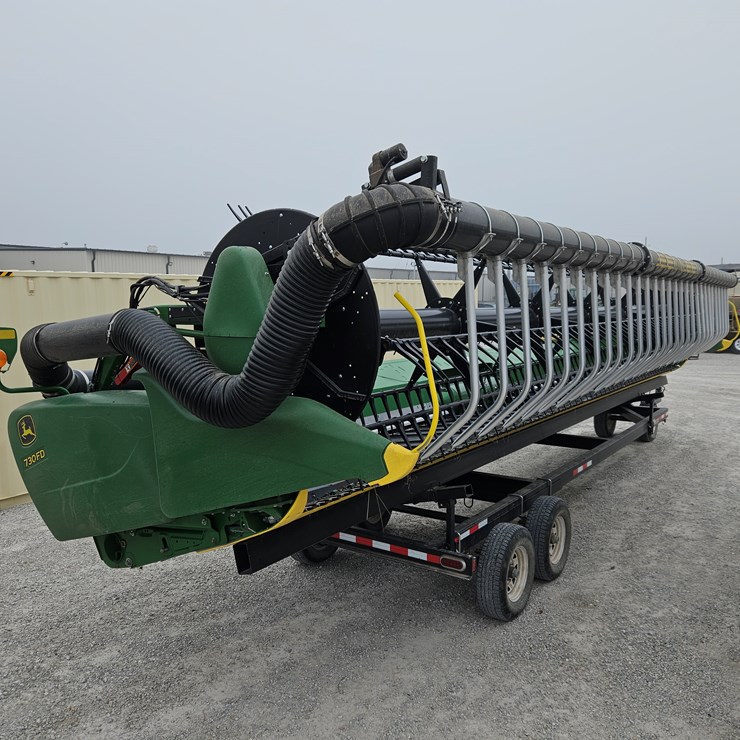 JOHN DEERE 730FD