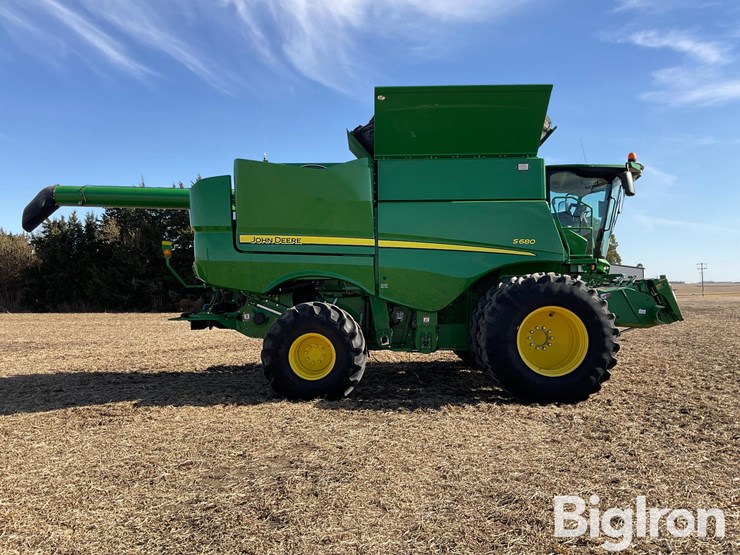 2015-john-deere-s680-image-4