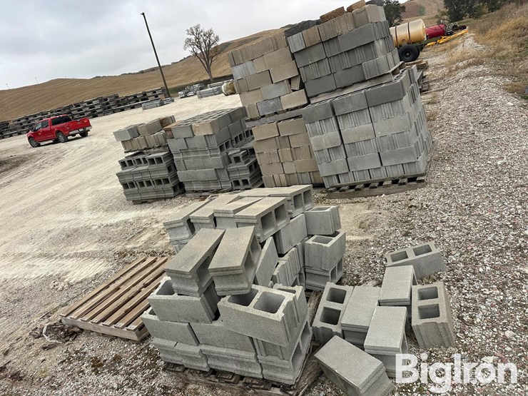 concrete-cinder-blocks-image-8