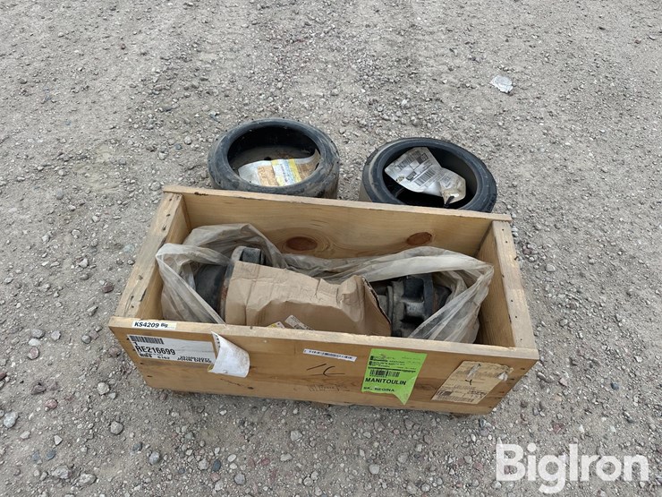 john-deere-9000t-mid-roller-assembly-spindle-&-wheels-image-4