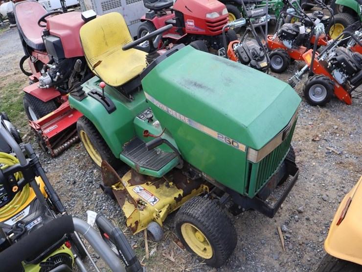 john-deere-260-image-2