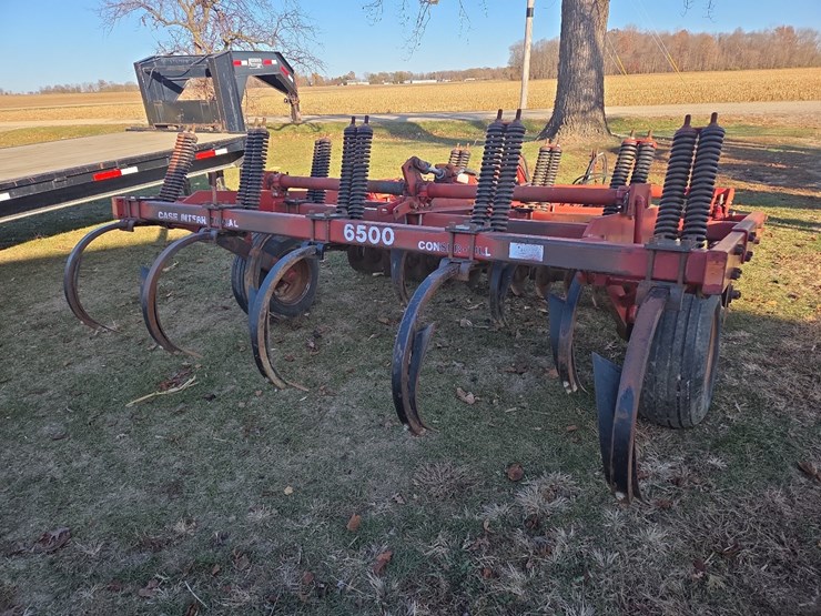 case-ih-6500-image-11