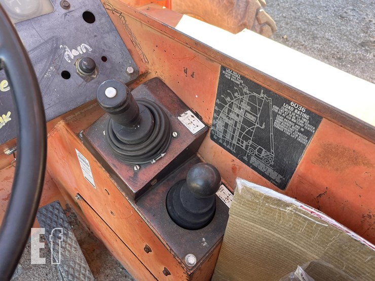 sky-trak-6036-image-14