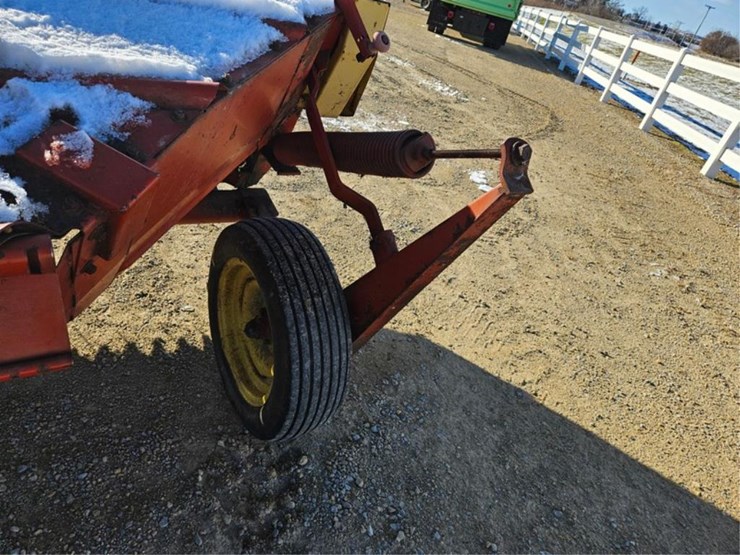 new-holland-477-image-23