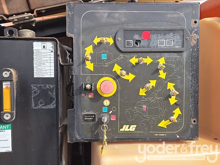 2015-jlg-600aj-image-115