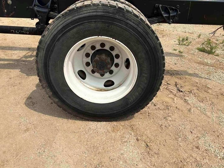 2020-international-mv607-image-8