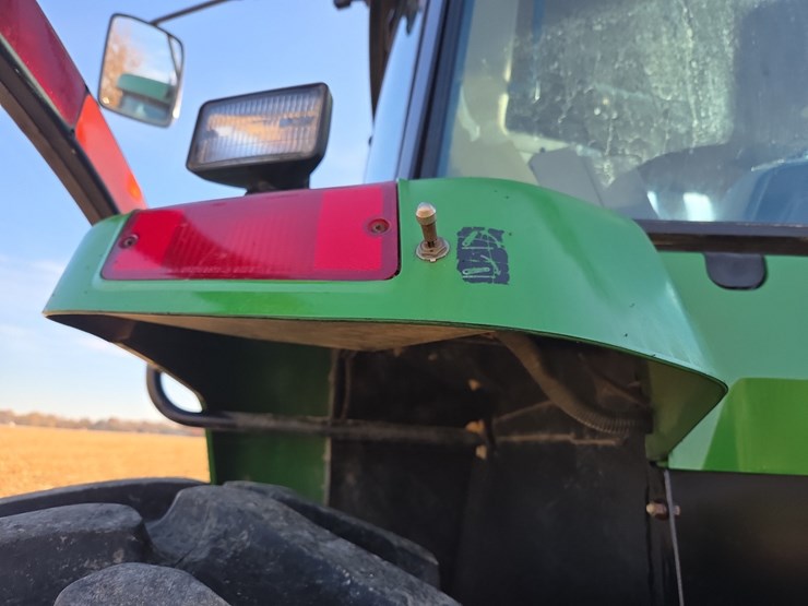 john-deere-7810-image-22