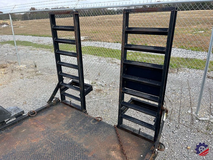 2016-mmdi-14’-t/a-car-hauler-tag-trailer-image-9