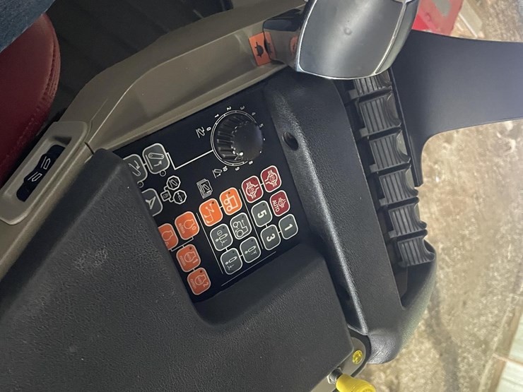 case-ih-steiger-500-quadtrac-image-39