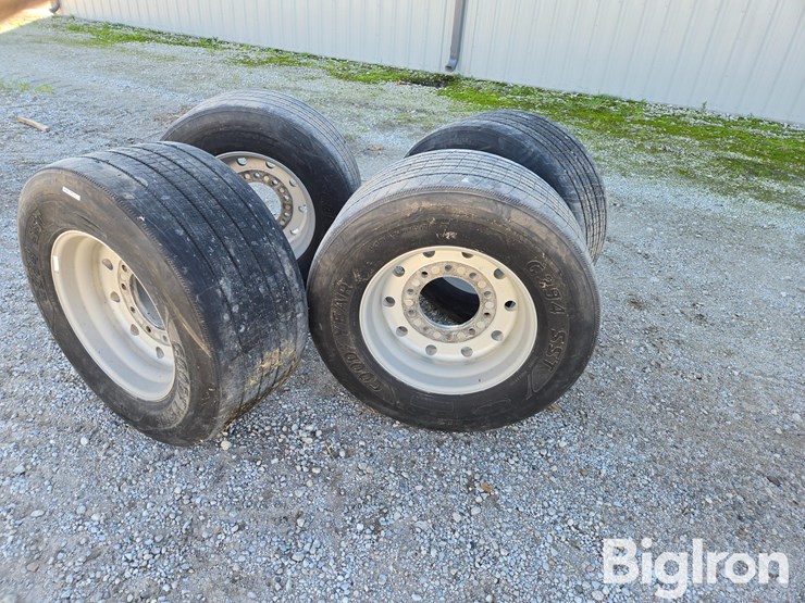 goodyear-445/50r22.5-super-single-tires-on-aluminum-wheels-image-3