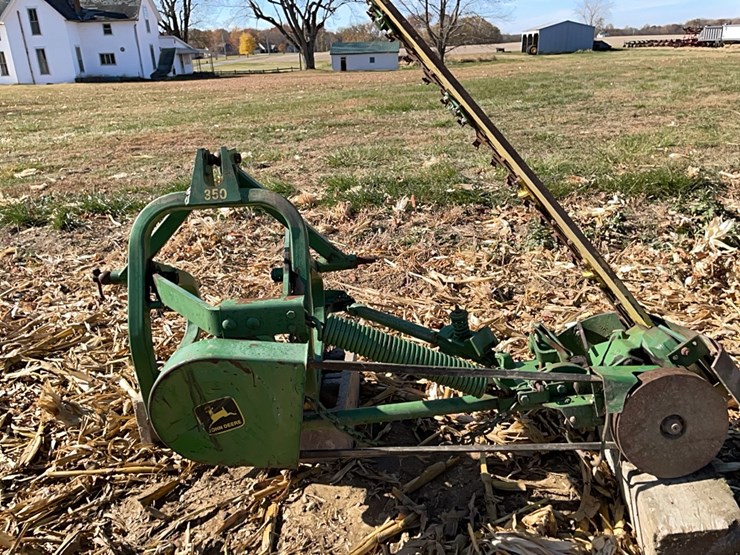 john-deere-350-image-11