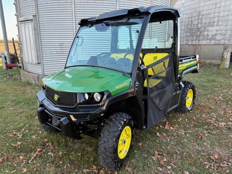 jd-xuv-835m-utv-image-30