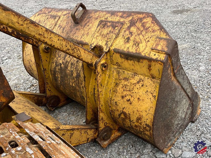 massey-ferguson-300-image-19