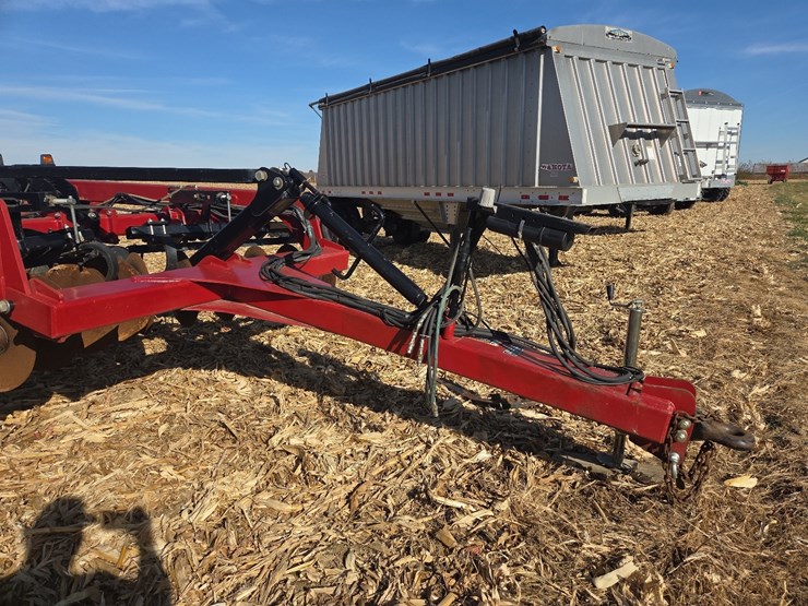 case-ih-690-image-2