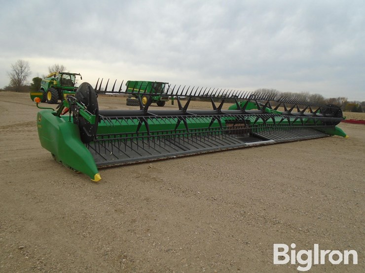 2018-john-deere-645fd-image-3