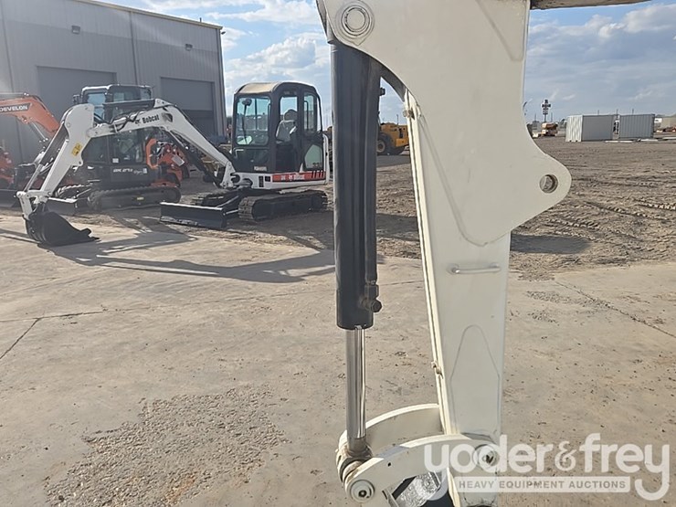 bobcat-331g-image-17