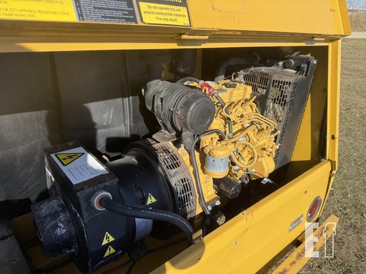 caterpillar-c15-image-11