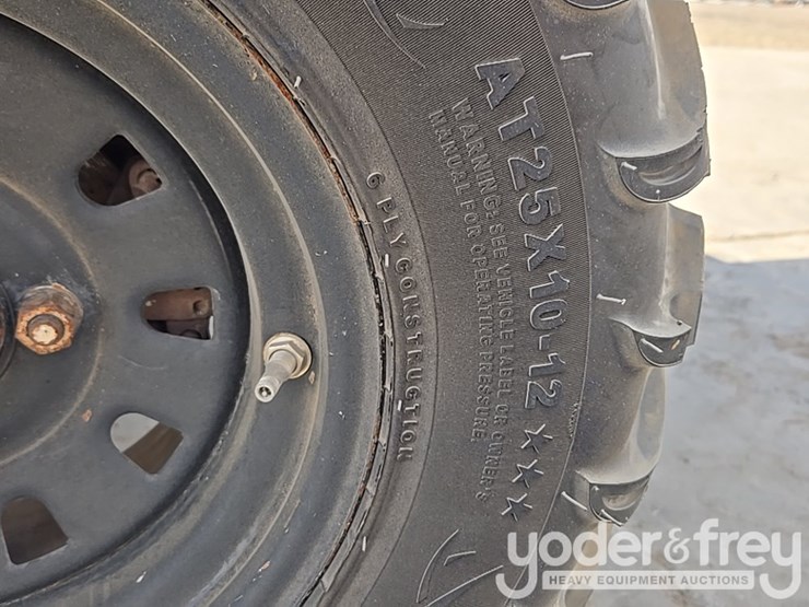 2019-club-car-carryall-1700-image-30