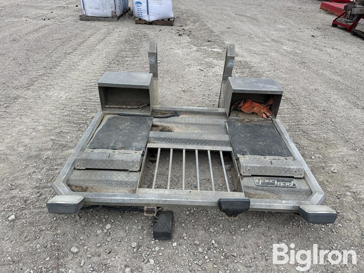 pro-tech-aluminum-headache/storage-rack-image-4