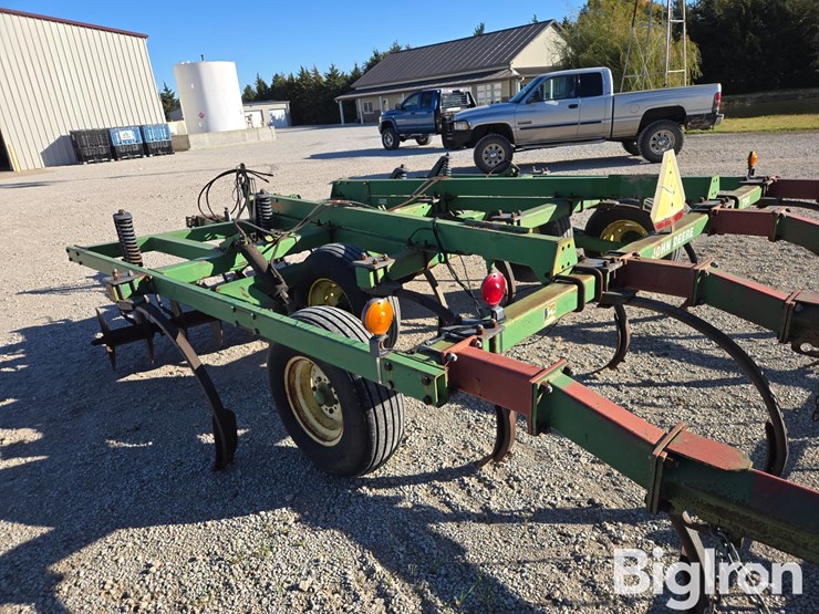 john-deere-714-image-10