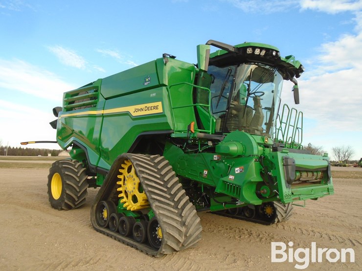 2022-john-deere-x9-1000-image-14